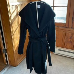 Zara Black Coat Sz M